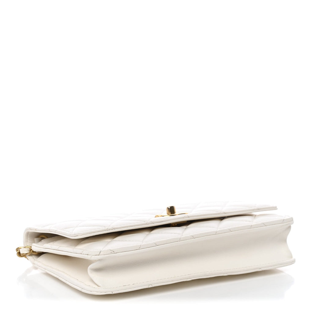 Lambskin Quilted CC Pearl Crush Wallet on Chain WOC White