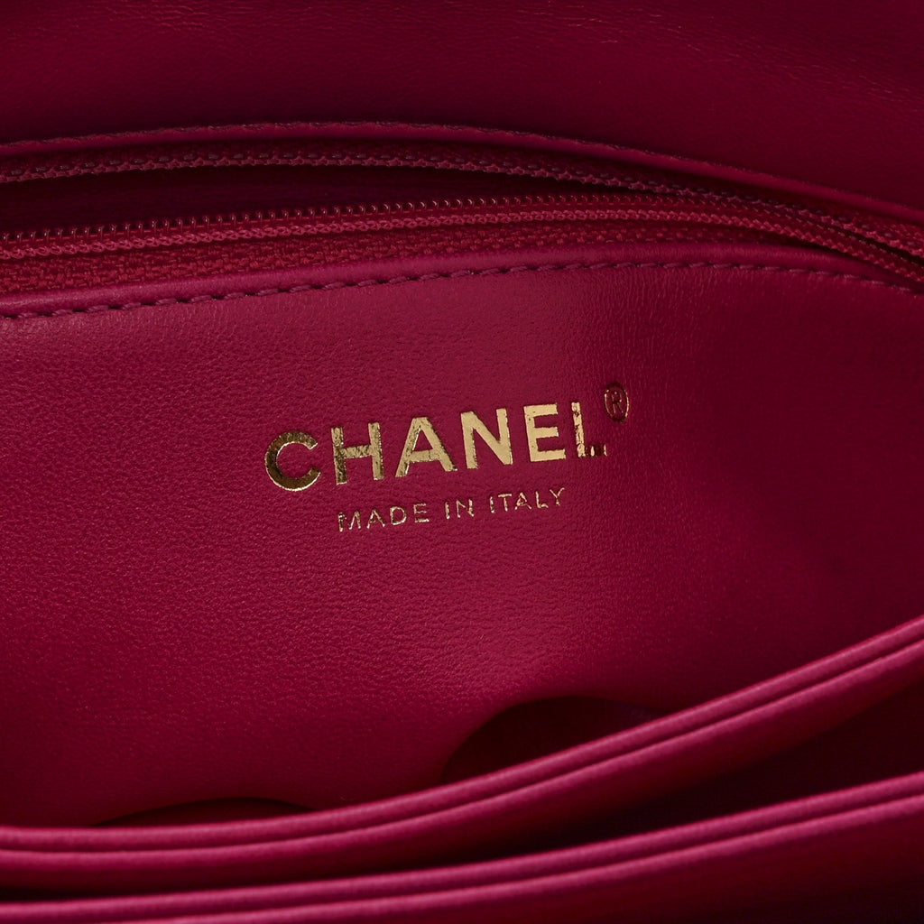 Lambskin Quilted On And On Small Chain Flap Fuchsia