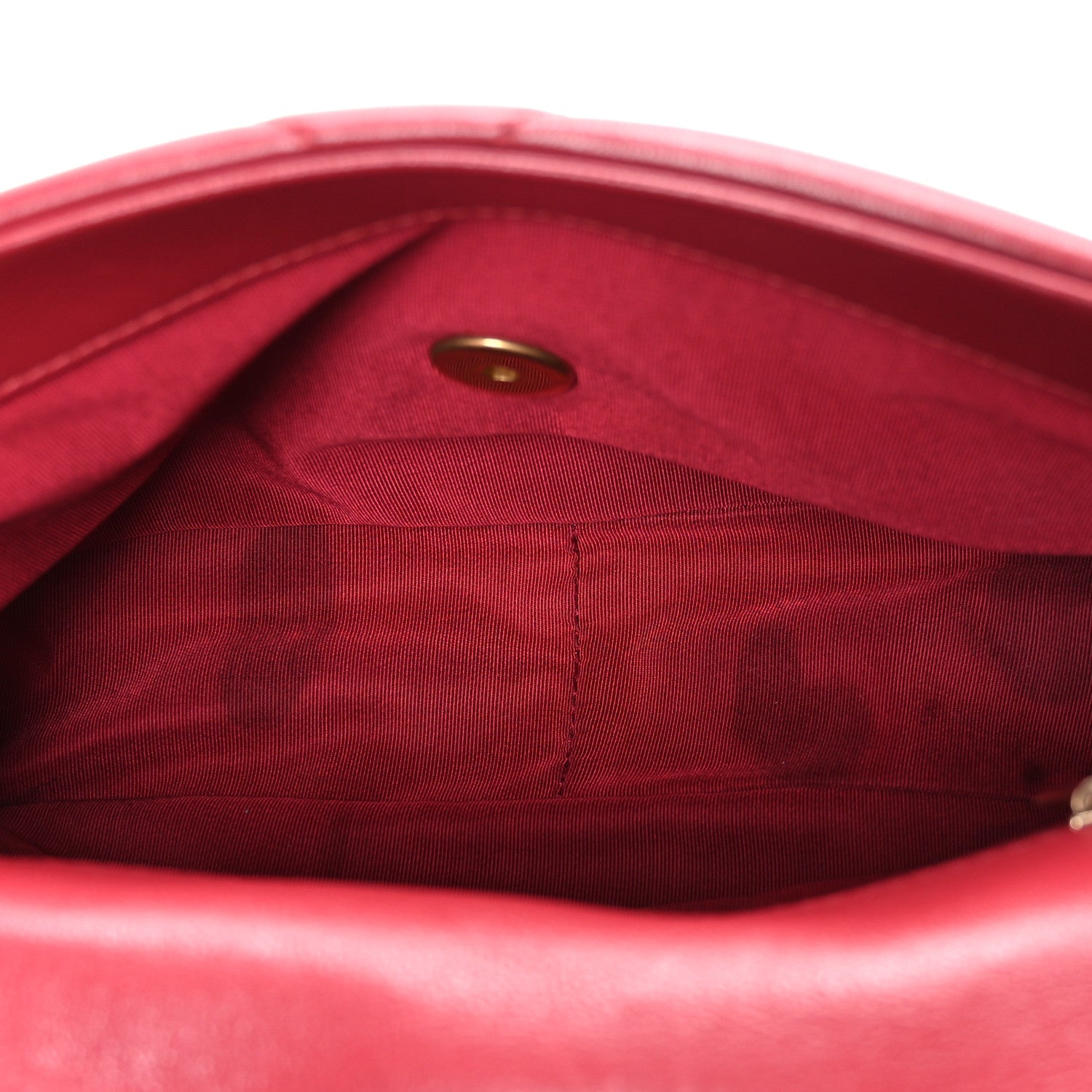 Goatskin Quilted Medium Chanel 19 Flap Red