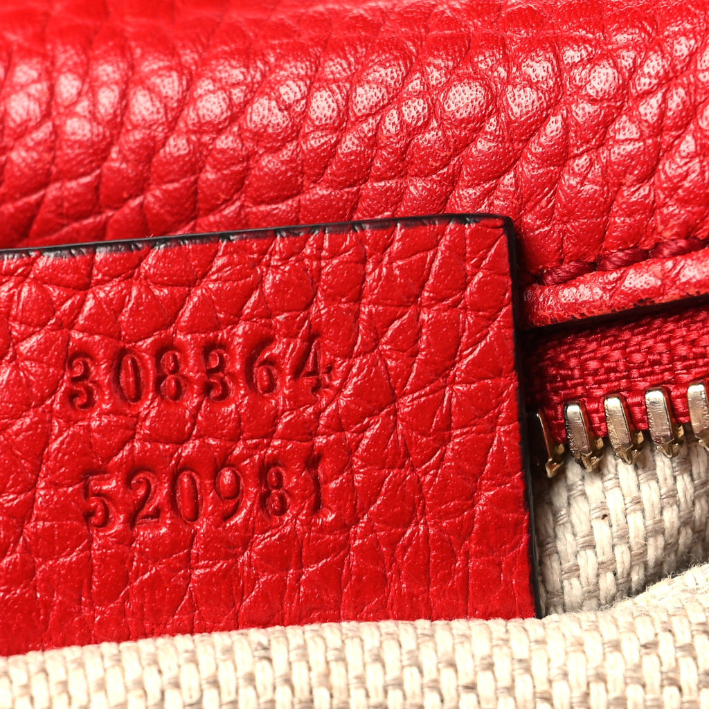 Pebbled Calfskin Small Soho Disco Bag Tabasco Red