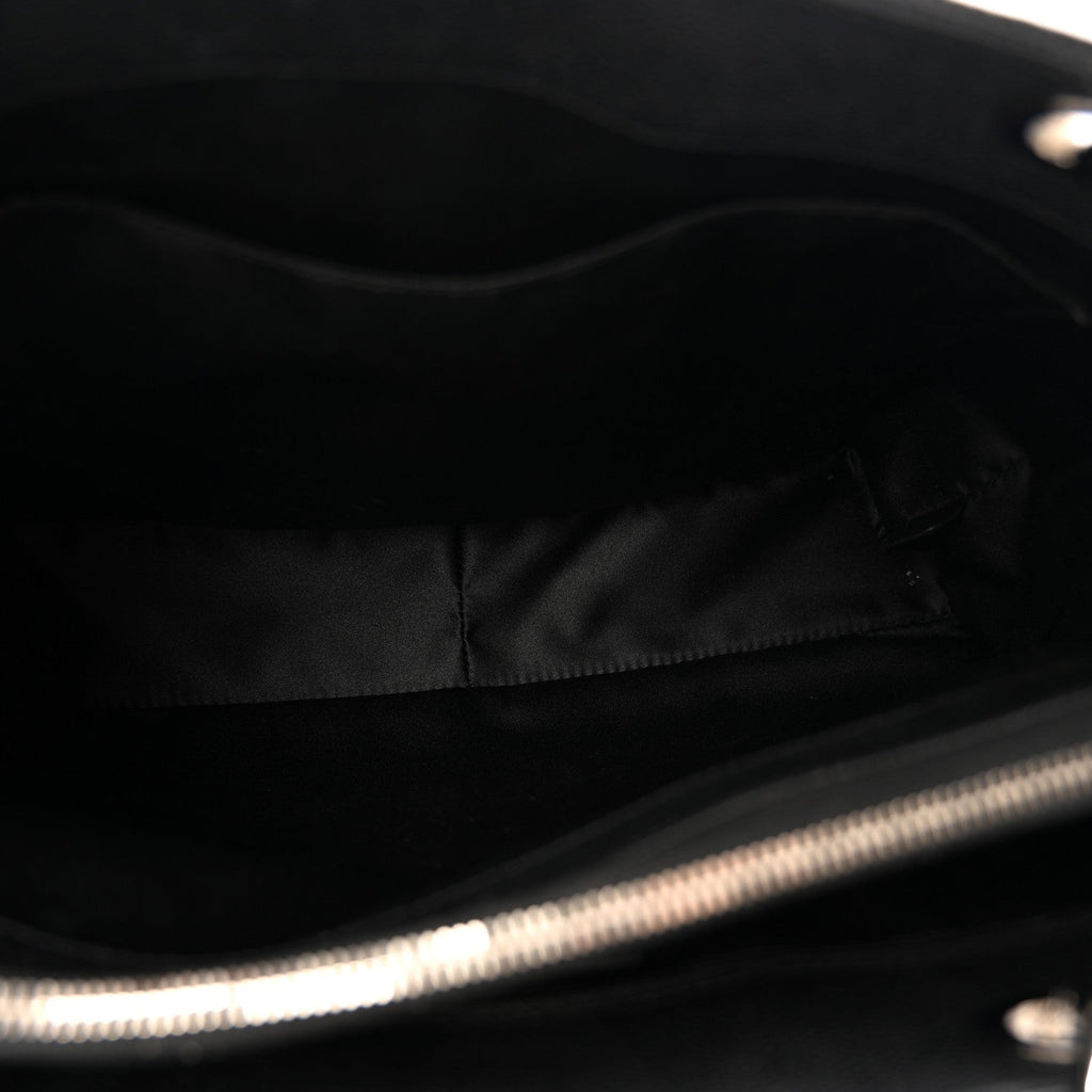 Caviar Quilted Grand Shopping Tote GST Black