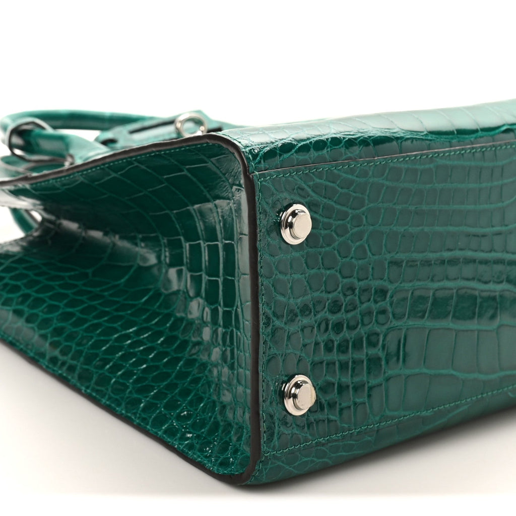 Alligator City Steamer MM Emeraude