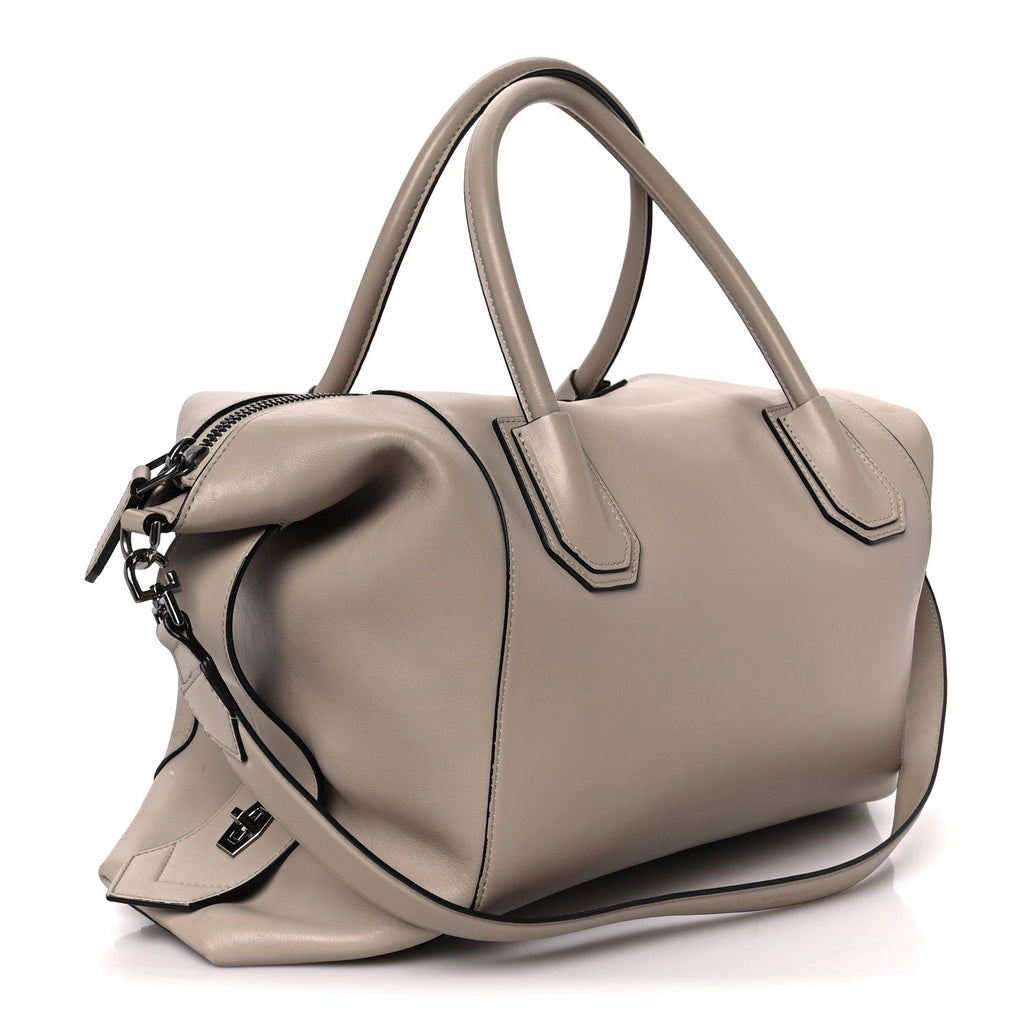 Soft Calfskin Medium Soft Antigona Dune