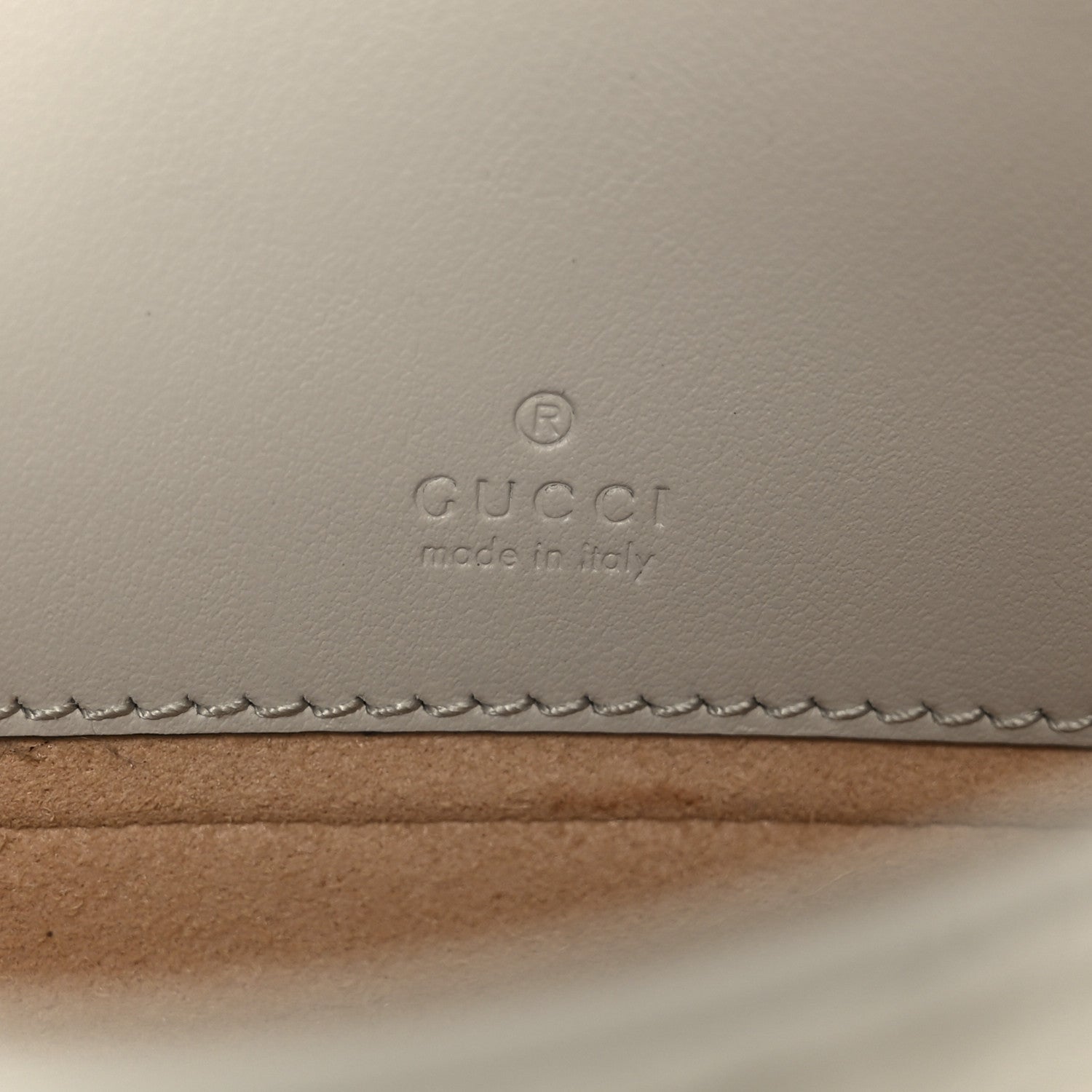 Calfskin Matelasse Mini GG Marmont Shoulder Bag With  Holder White Light Grey