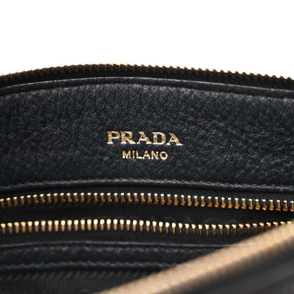 Vitello Daino Small Tote Black