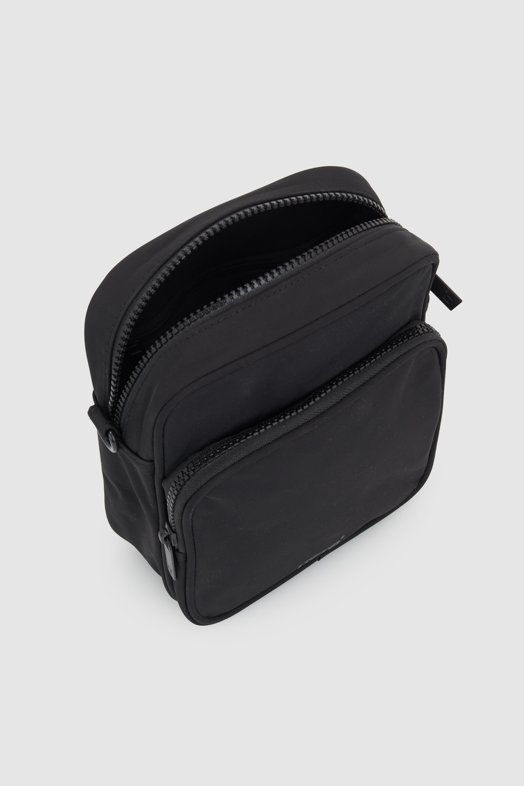 Seeker RFID Crossbody Bag