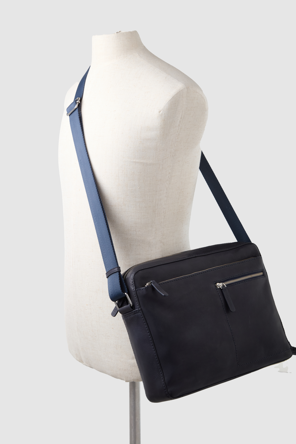 Ezra Leather EW Zip Satchel