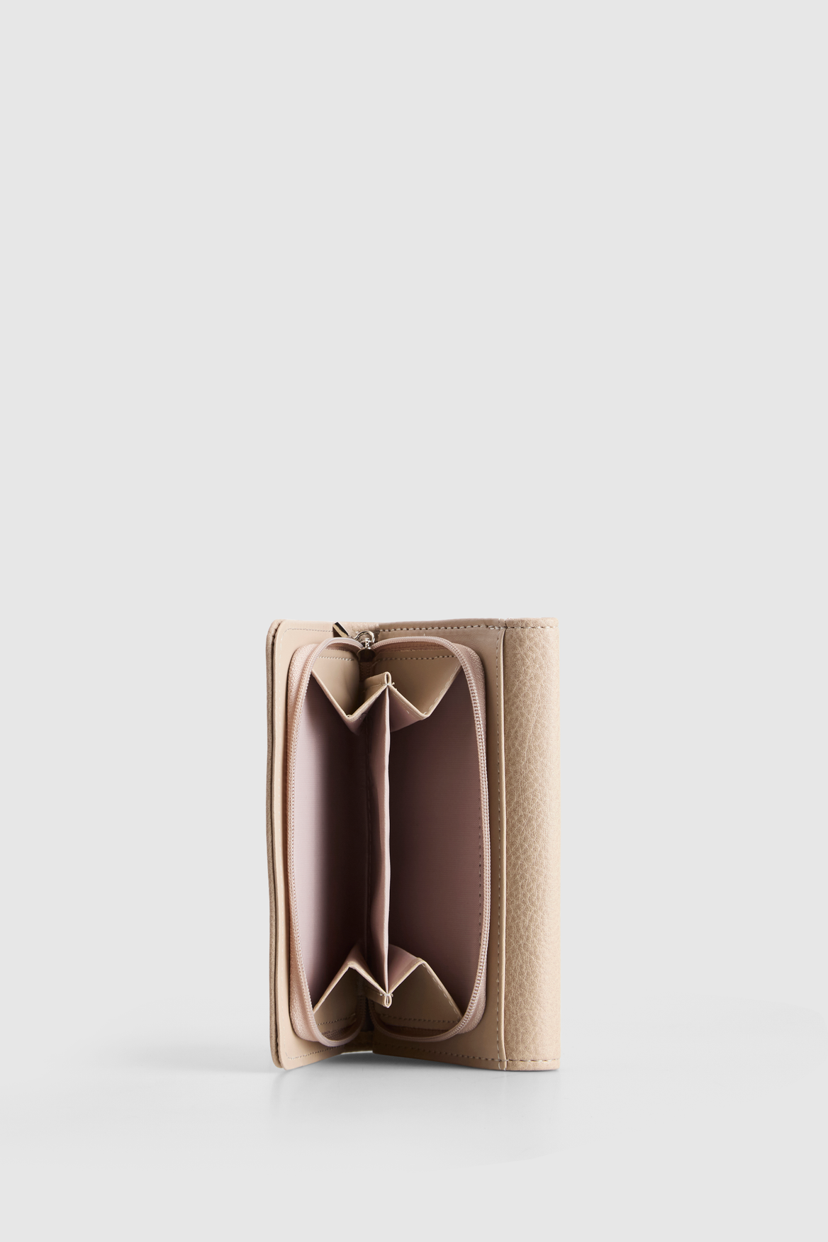 Medium Trifold Wallet