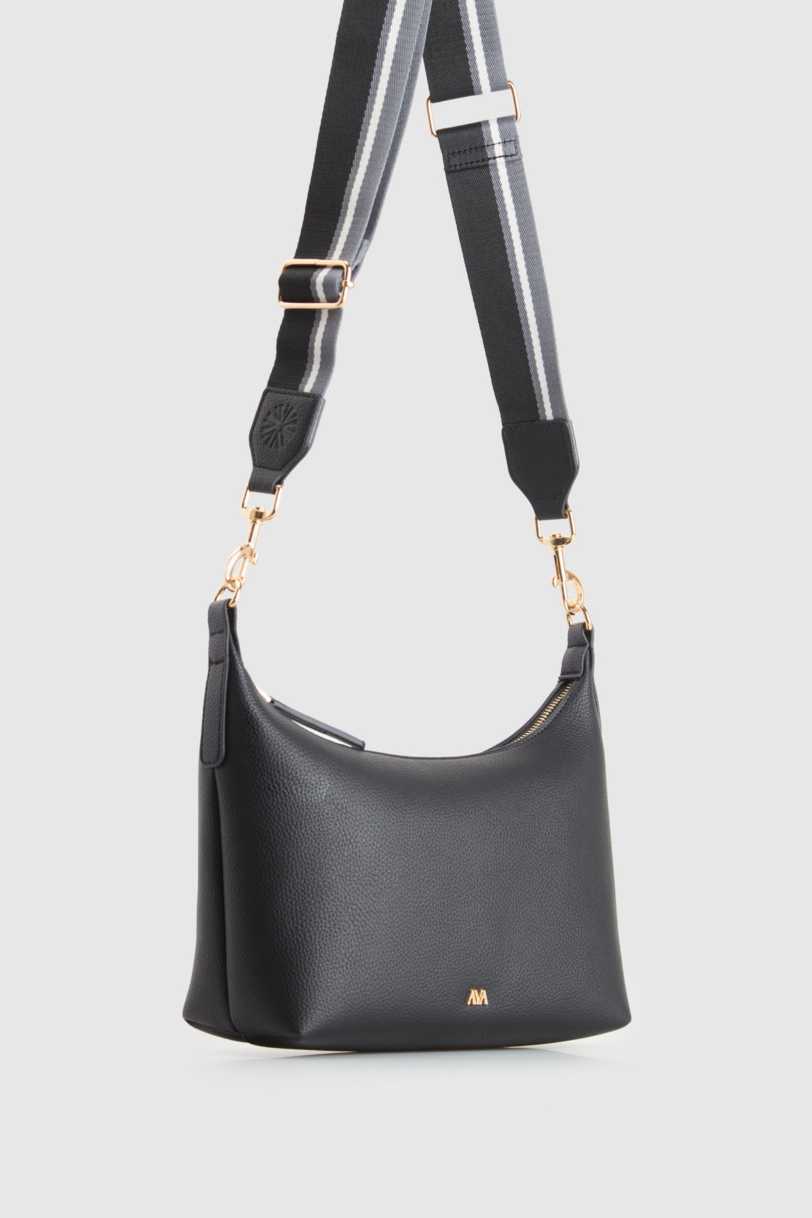 Laini Shoulder Bag