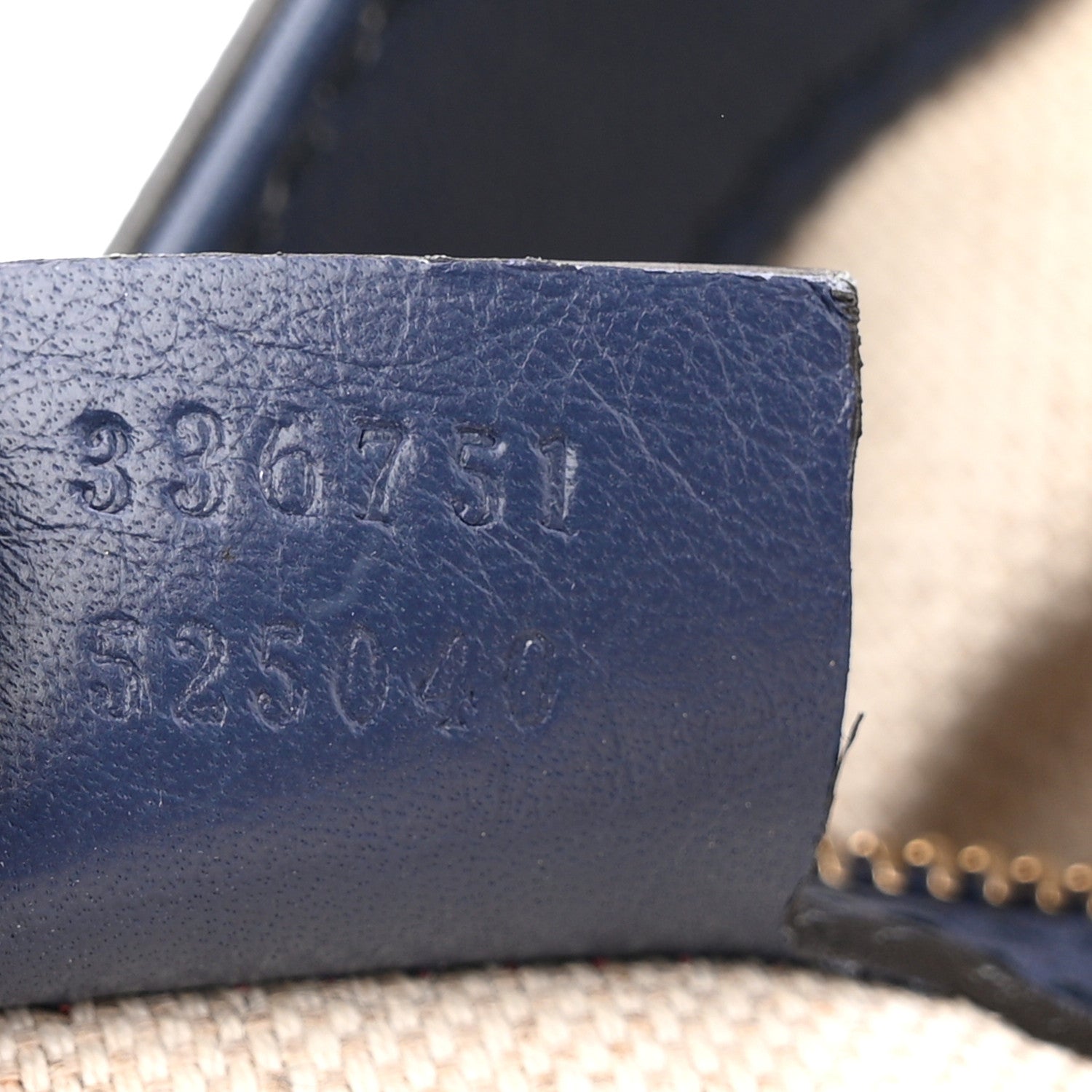 Vernice Naplack Small Soho Shoulder Bag Uniform Blue