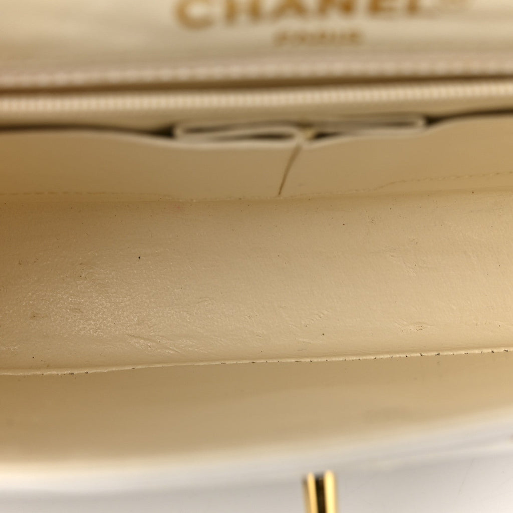 Lambskin Quilted Small Flap White
