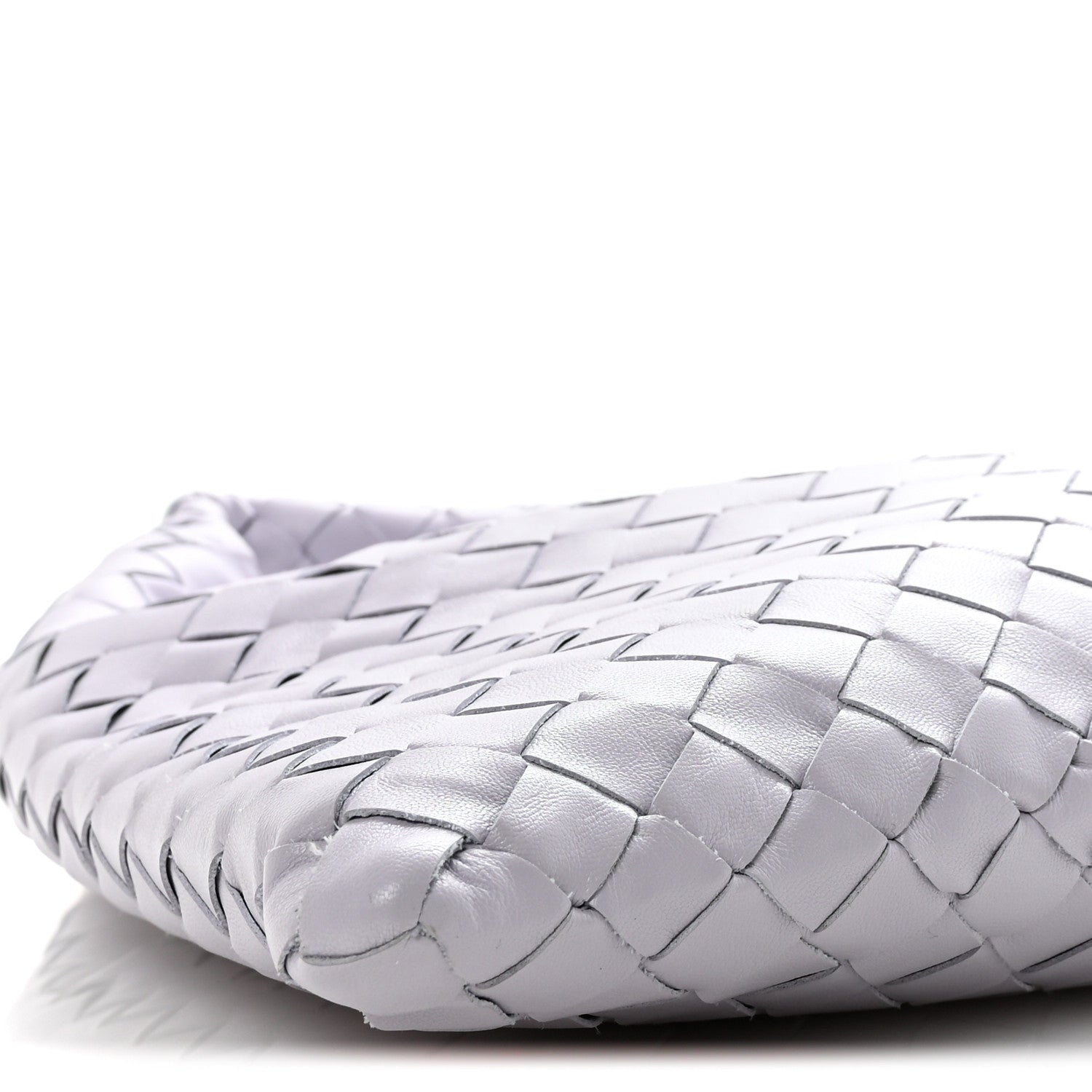 Calfskin Intrecciato Small Hop Oyster Lilac