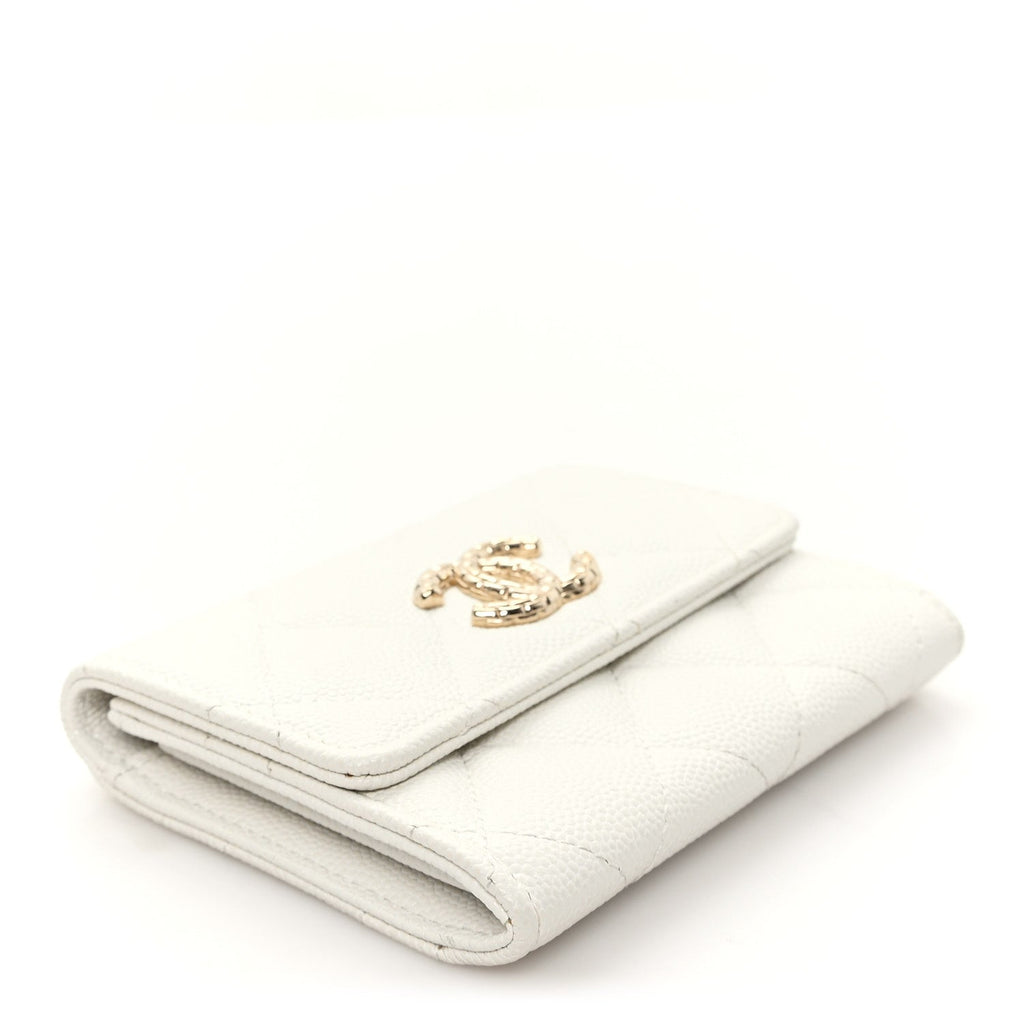 Caviar Quilted Chain CC Quilted Compact Flap  Holder White