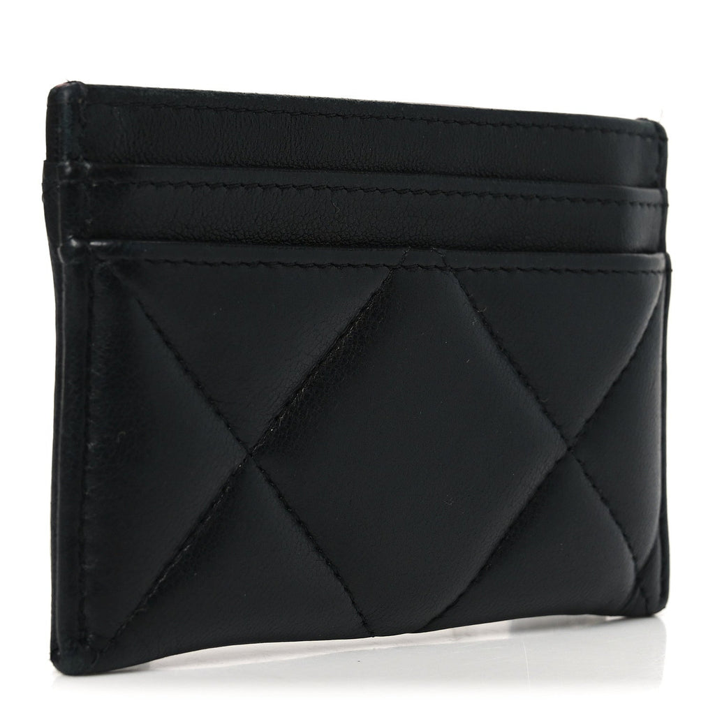 Lambskin Quilted Chanel 19  Holder Black