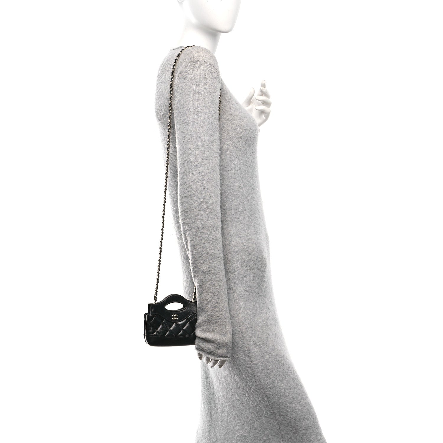 Shiny Lambskin Quilted Micro 31 Clutch With Chain Black