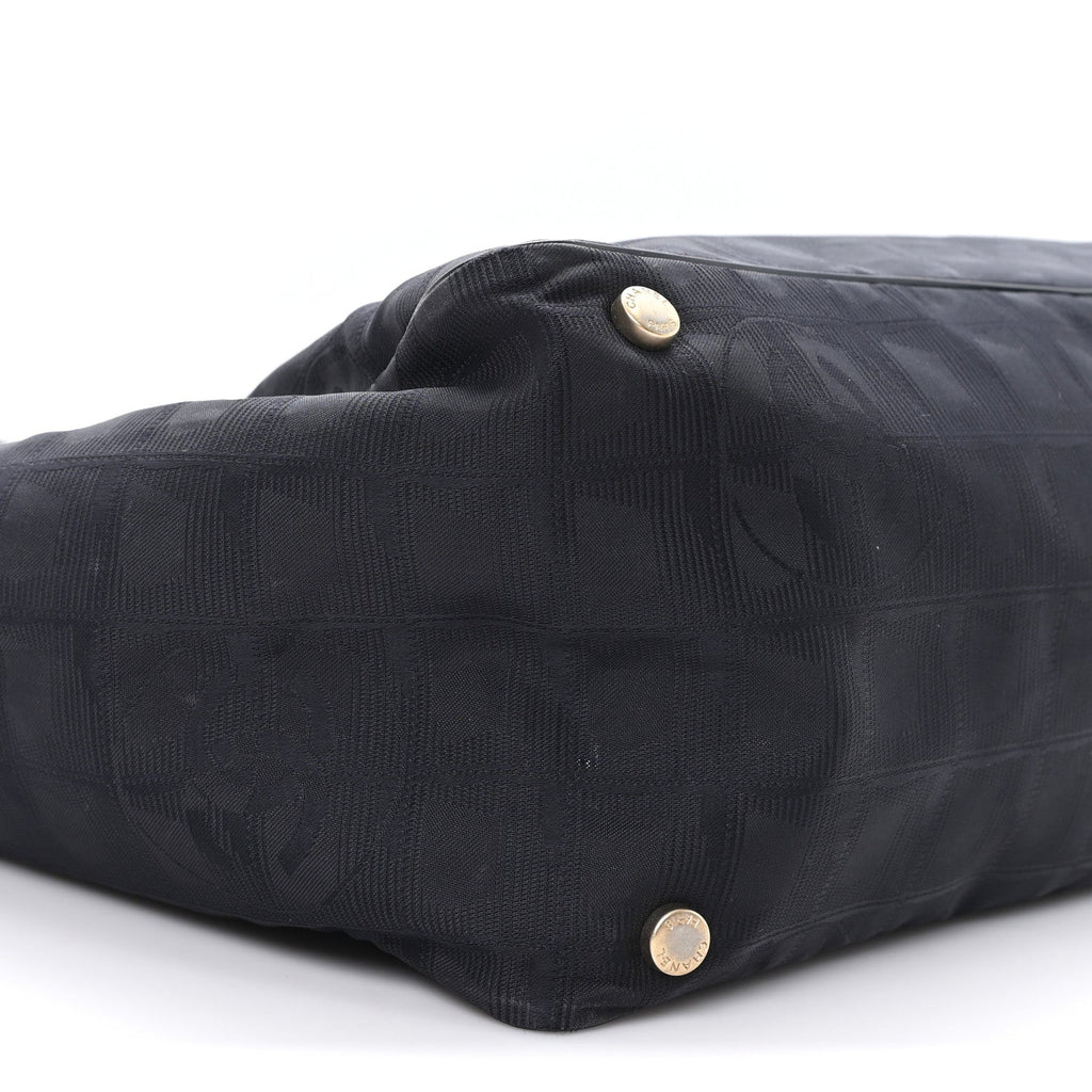 Nylon Medium Travel Tote Black