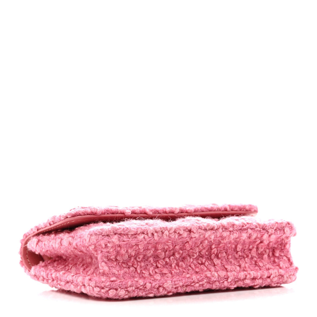 Tweed Quilted Flap Chain Waist Bag Pink