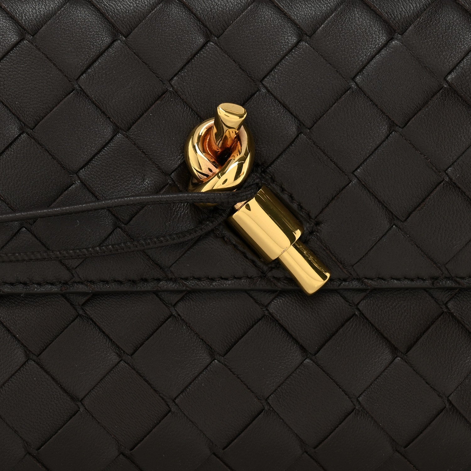 Nappa Intrecciato Long Andiamo Top Handle Clutch Fondant