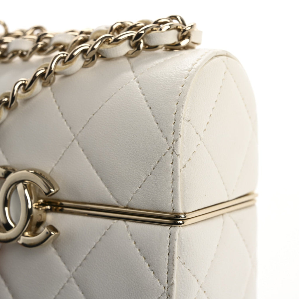 Lambskin Quilted Small Box With Chain White