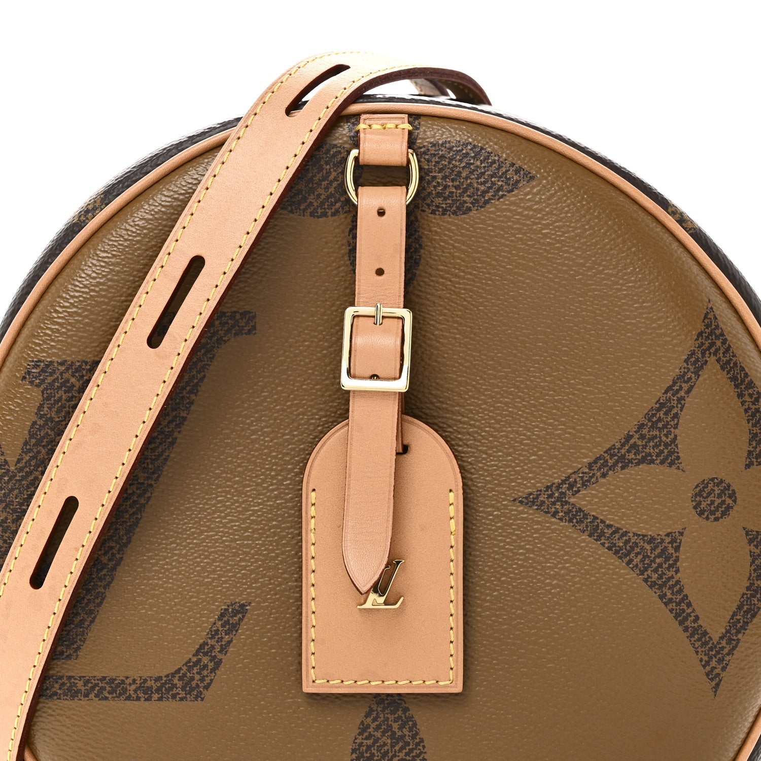 Reverse Monogram Giant Boite Chapeau Souple
