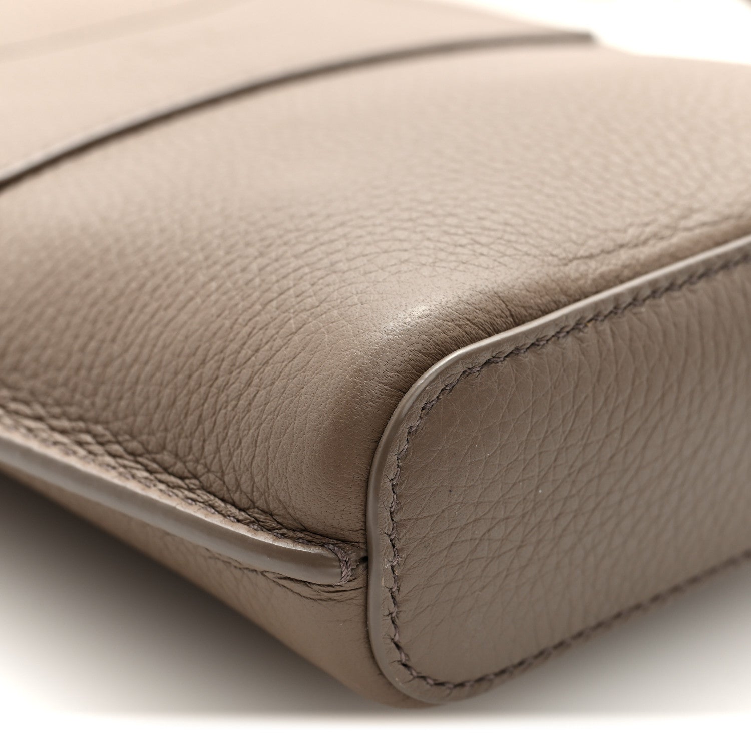 Grained Calfskin Bale Phone Case Warm Mastic