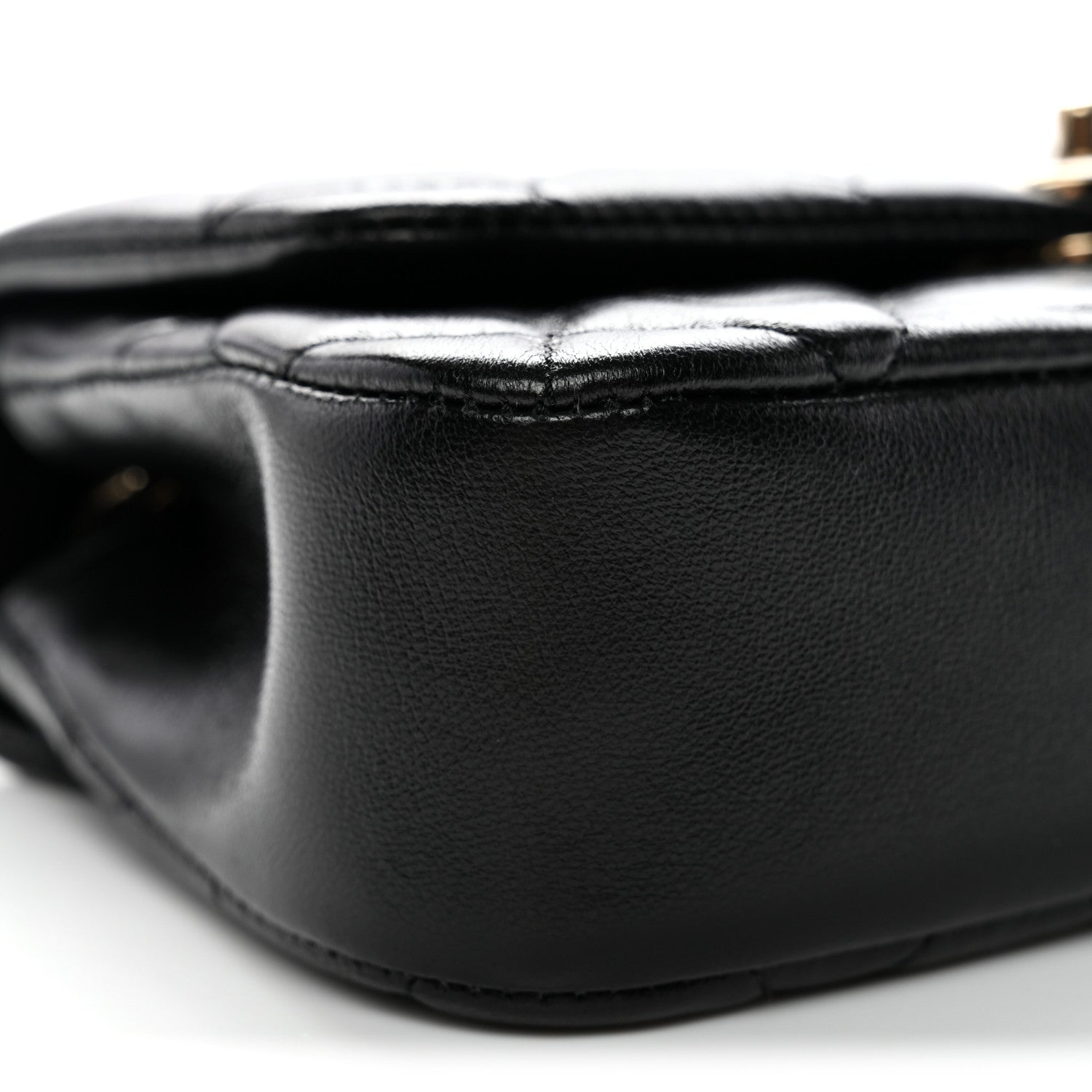 Lambskin Quilted Rectangular Phone Holder Clutch With Chain Black