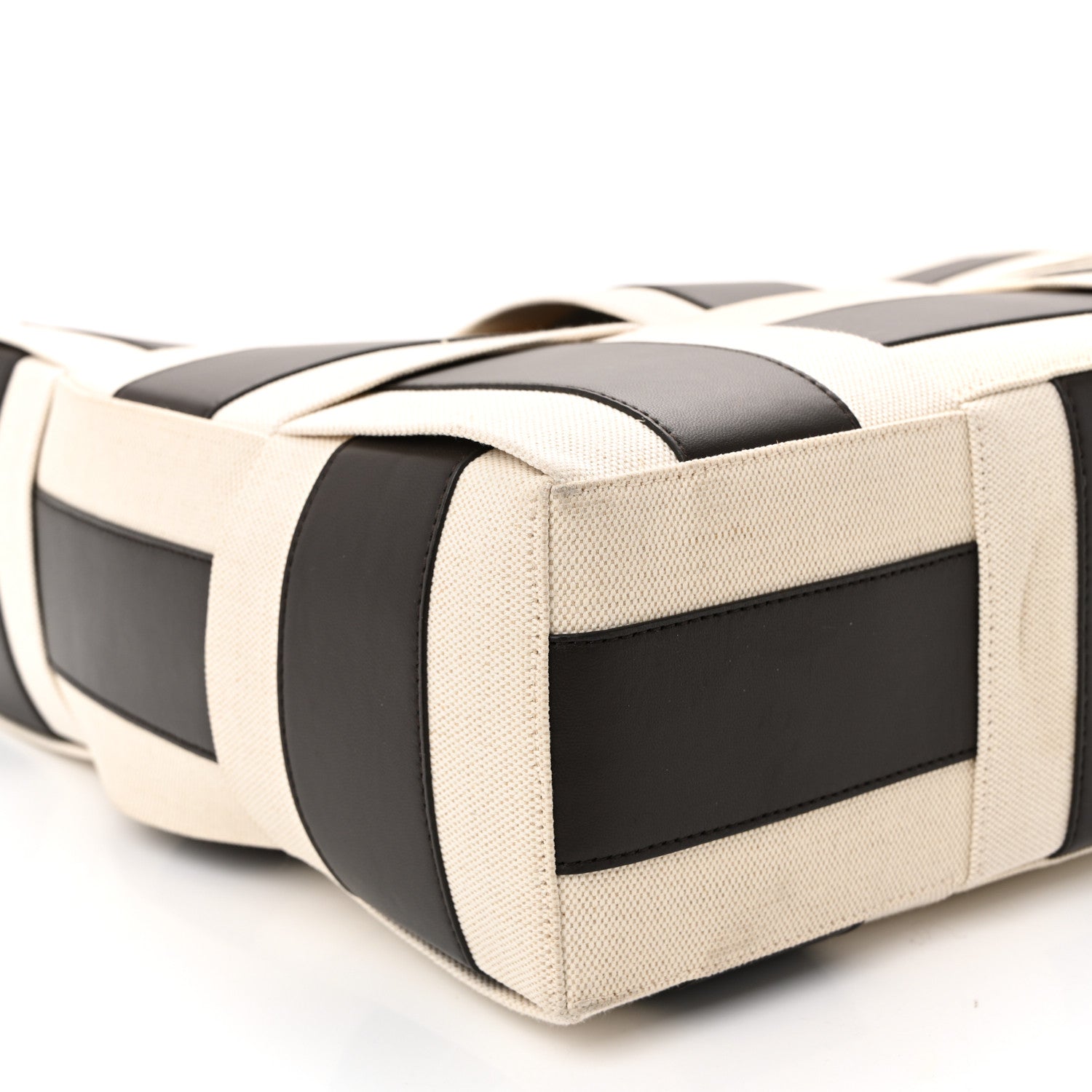 Canvas Nappa Maxi Intrecciato Large Arco Tote Natural Fondant