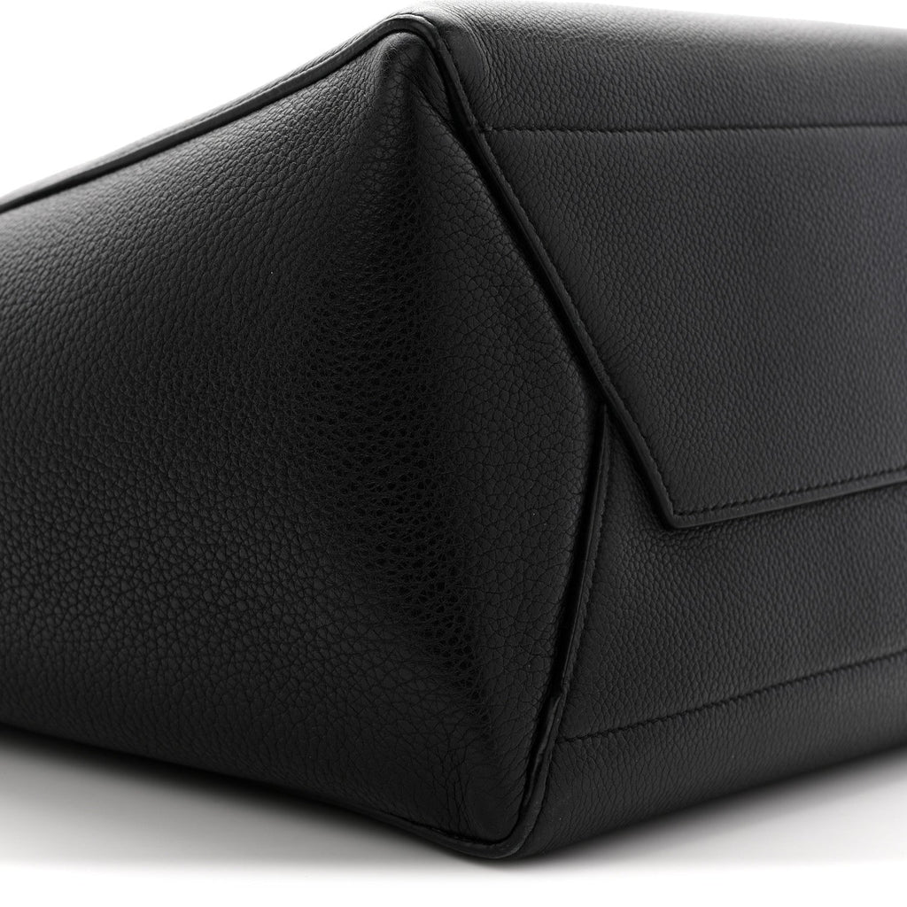 Soft Grained Calfskin Sangle Bucket Bag Black