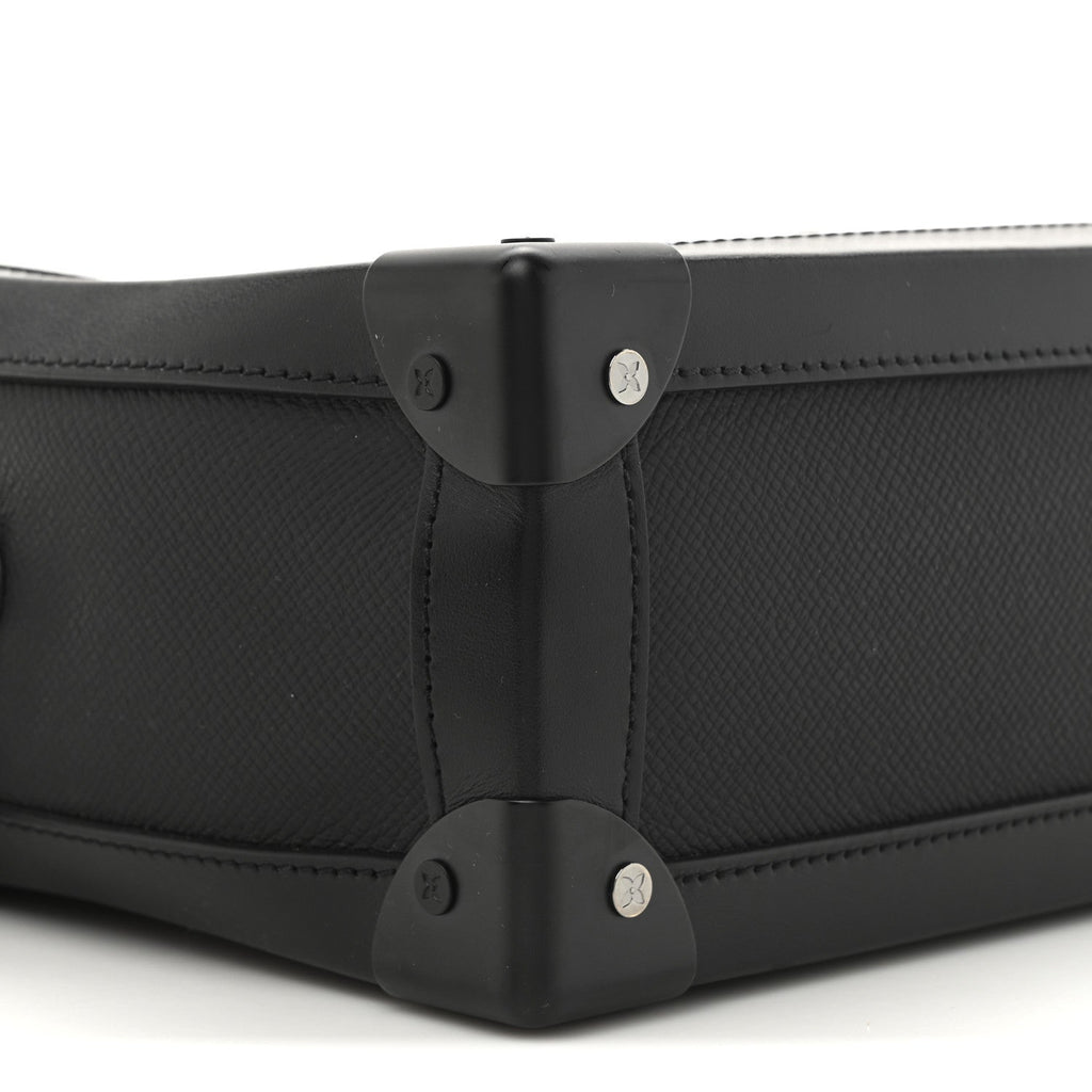 Taiga Rainbow Soft Trunk Black