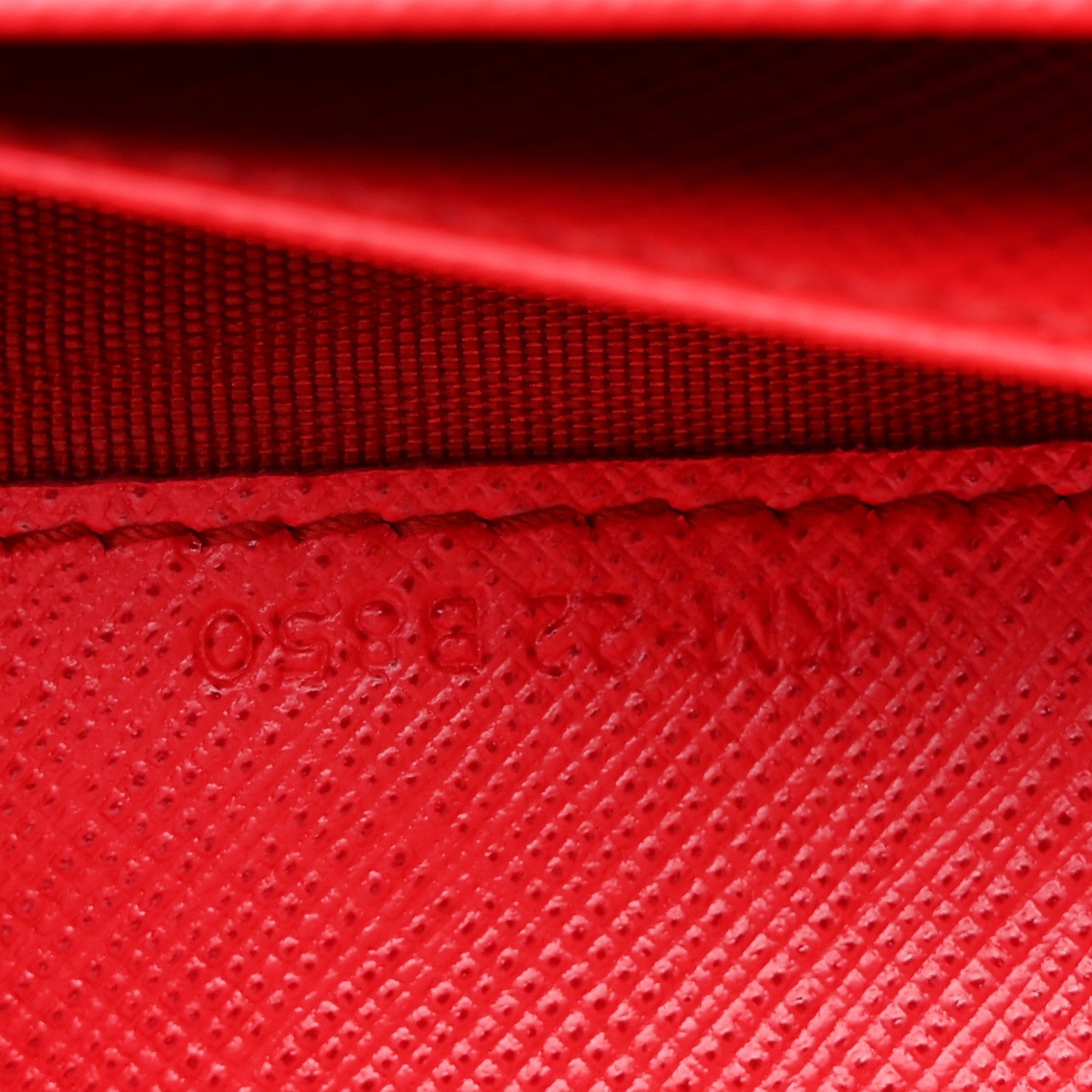 Printed Calfskin Vara Bow Chain Wallet Red