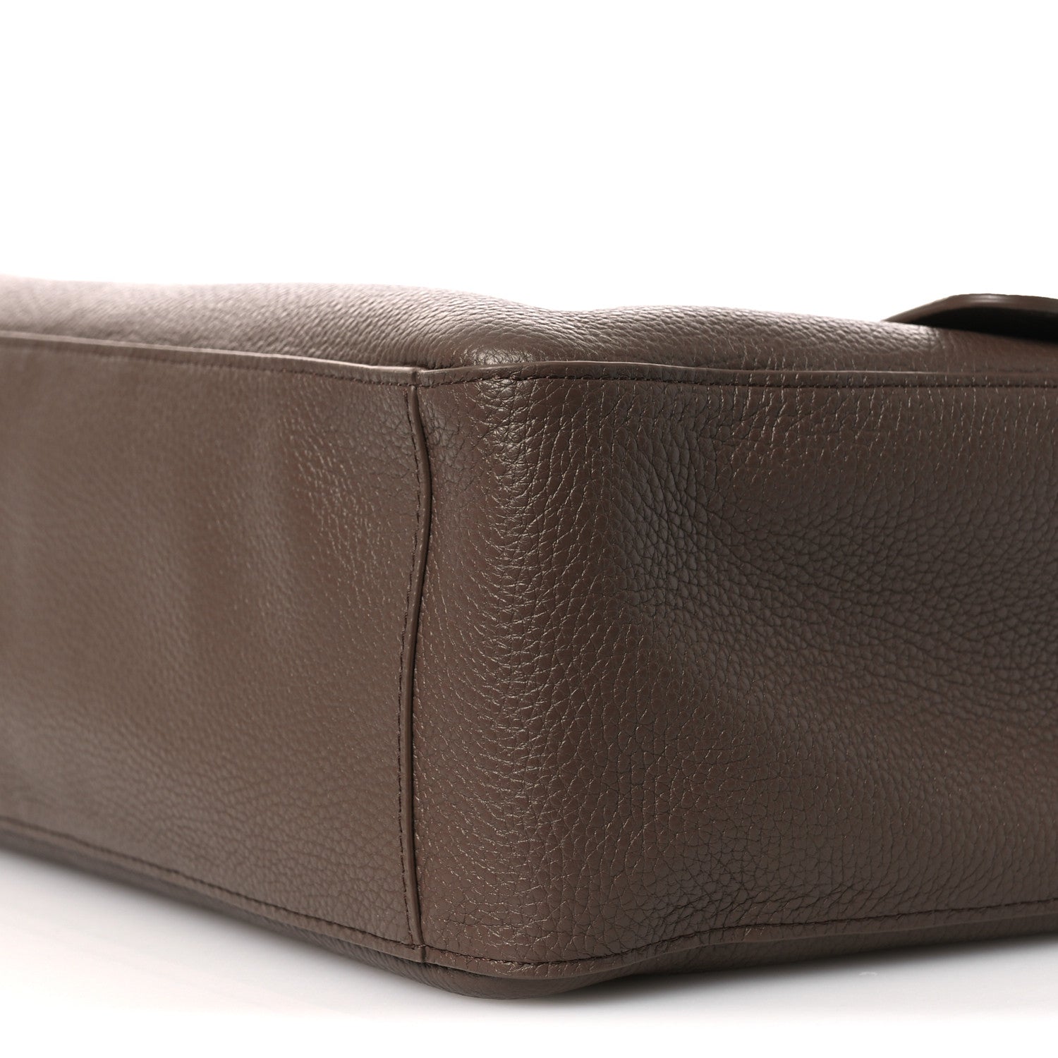 Grained Calfskin Souplissimo Maxi Flap Light Brown