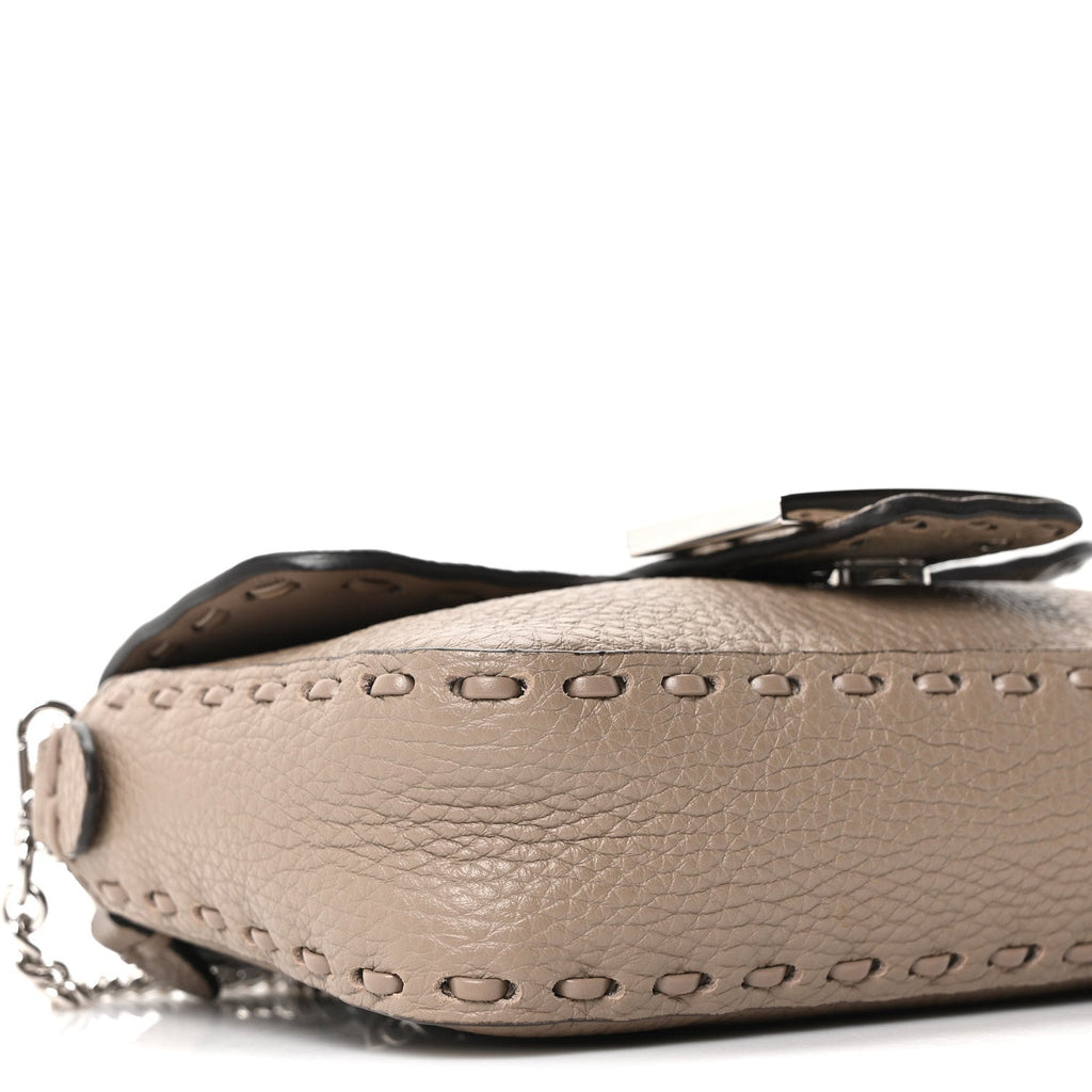 Cuoio Roma Sellerissima Nappa Sintetica Tape Stitch Mini Baguette Argento