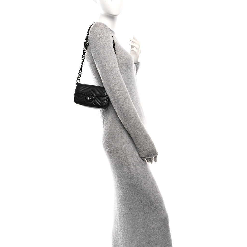 Calfskin Matelasse Monochrome GG Marmont Chain Belt Bag Black
