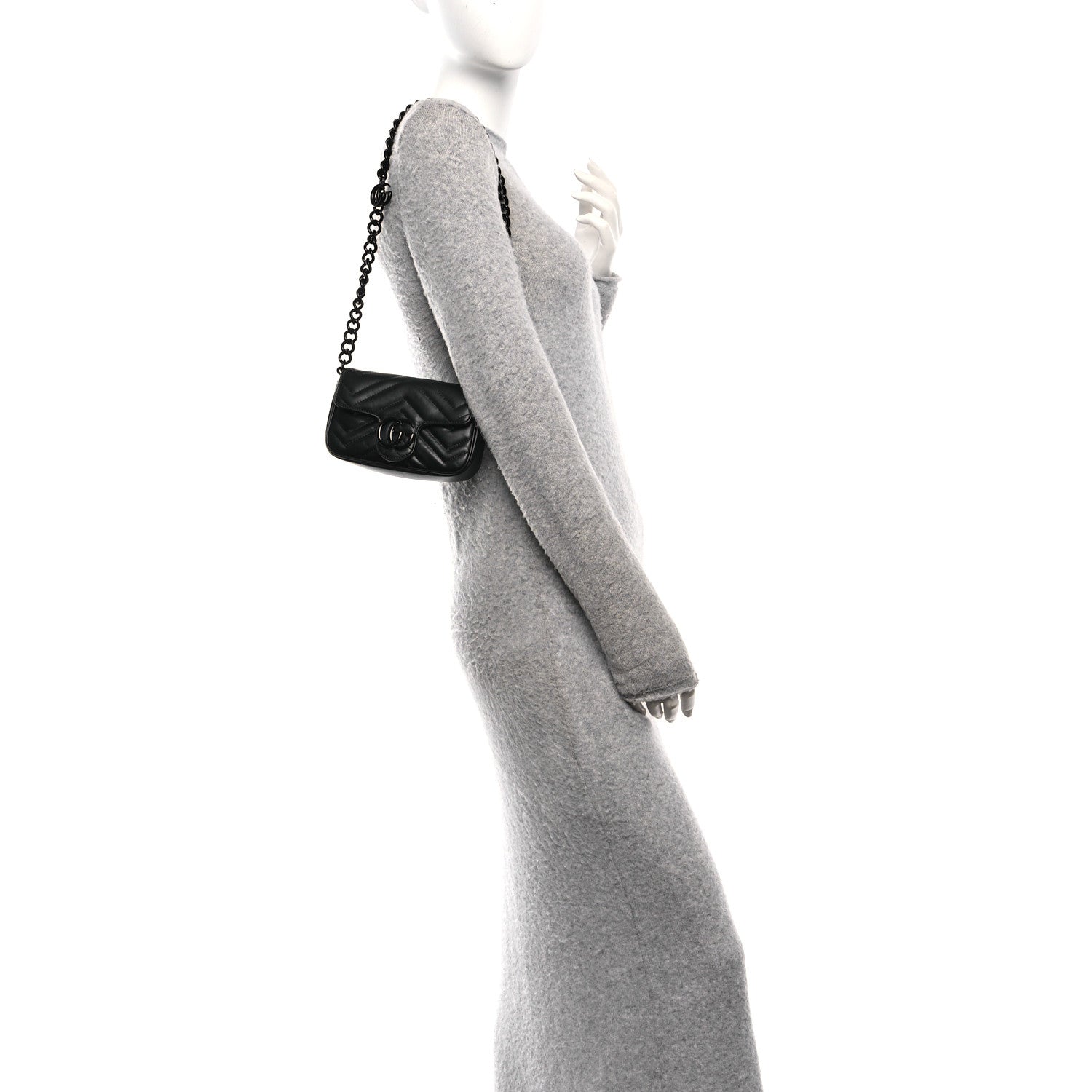 Calfskin Matelasse Monochrome GG Marmont Chain Belt Bag Black