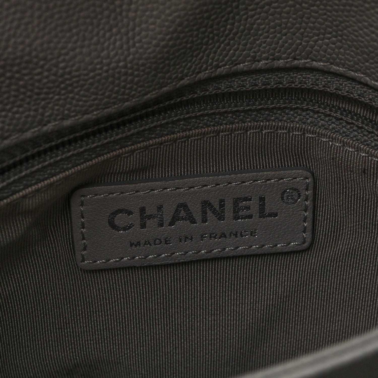 Caviar Quilted Medium Urban Companion Flap Grey