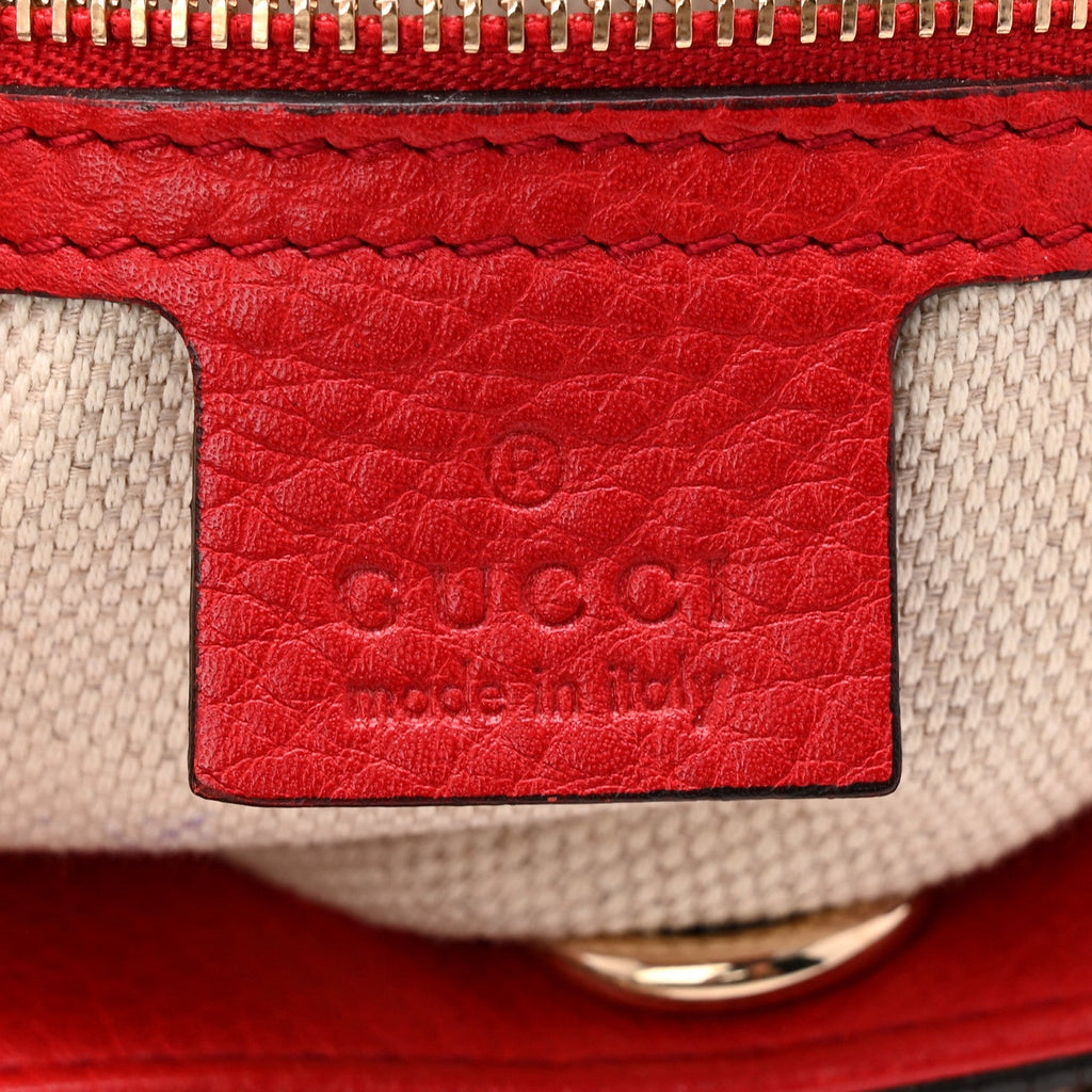Pebbled Calfskin Medium Soho Chain Shoulder Bag Tabasco Red