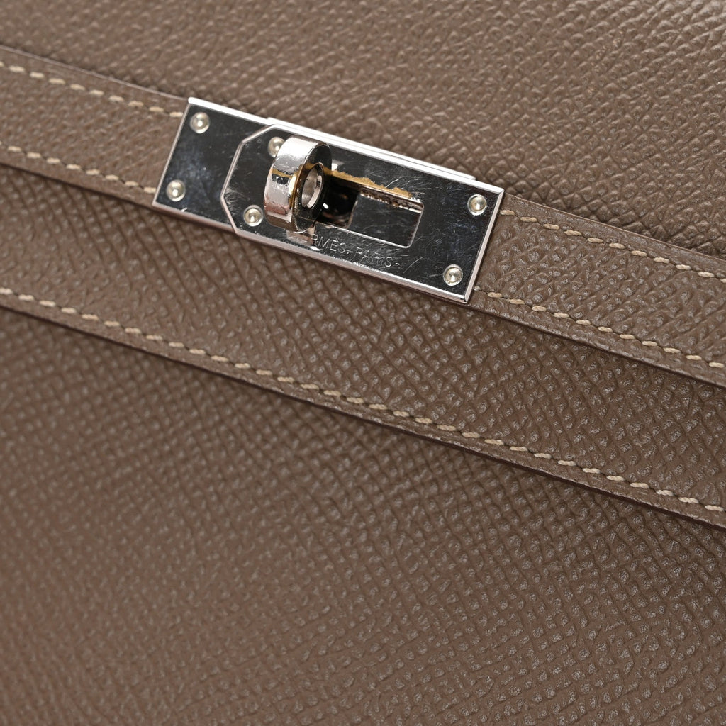 Epsom Kelly Longue Wallet  Etoupe