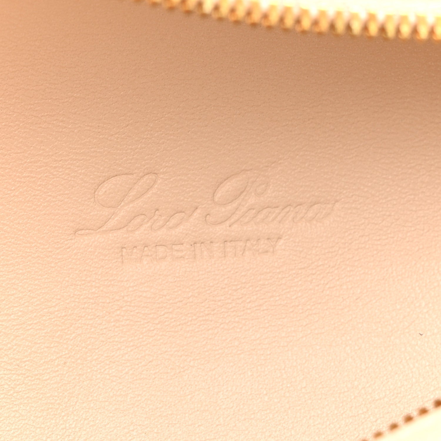 Grained Calfskin L19 Extra Pocket Pouch Creamed Honey