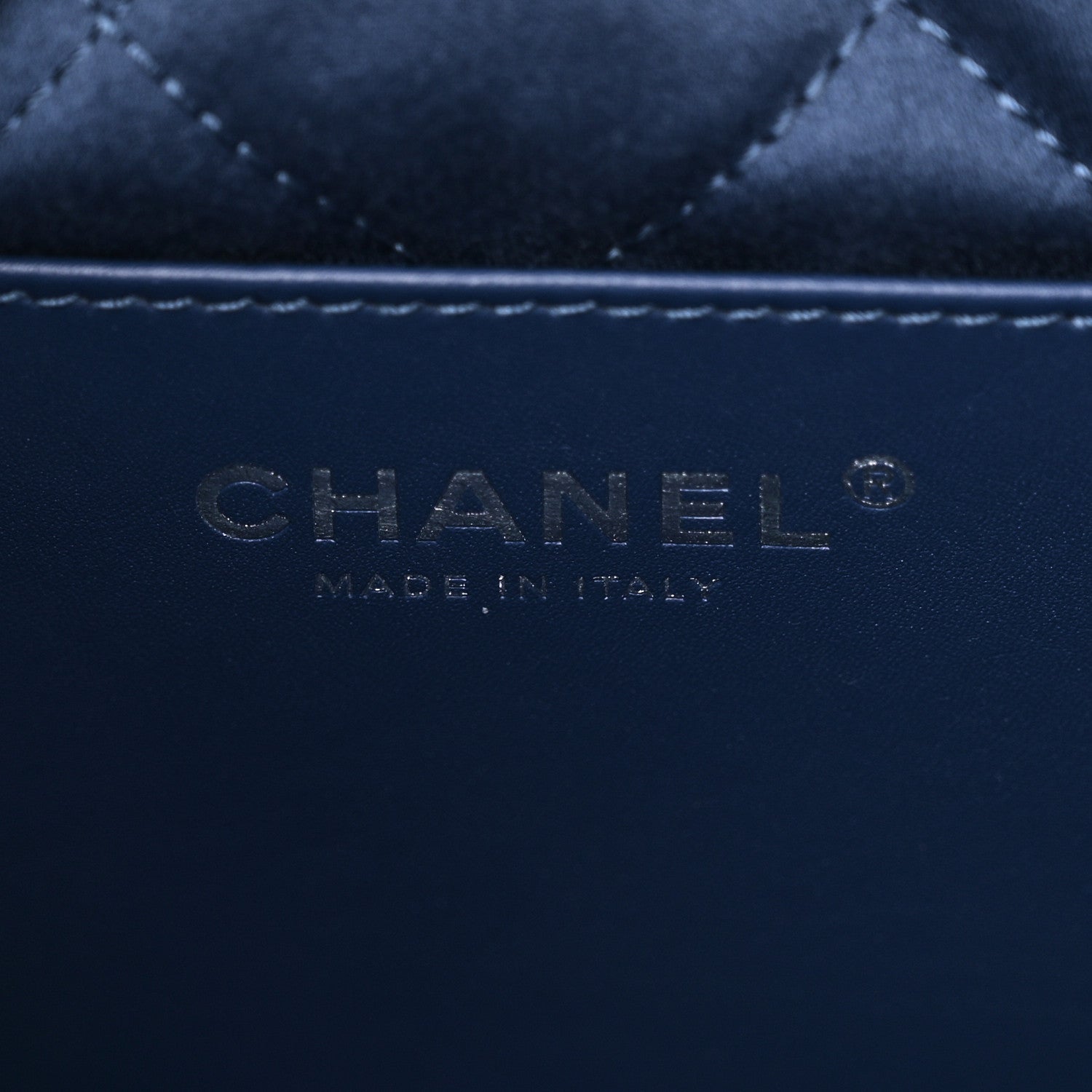 Washed Denim Logo Embroidered Mini Chanel 22 Blue
