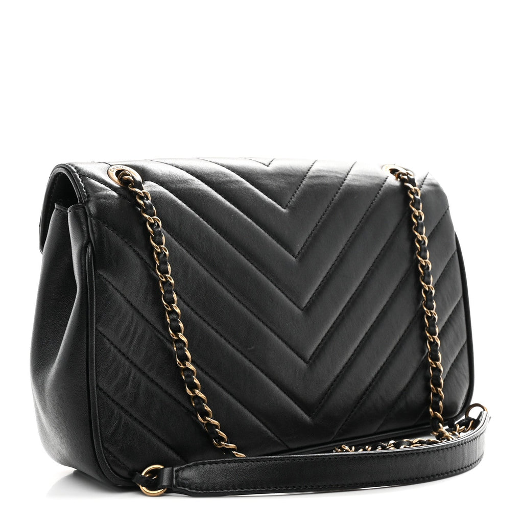 Lambskin Chevron Quilted Small Pyramid CC Flap Black