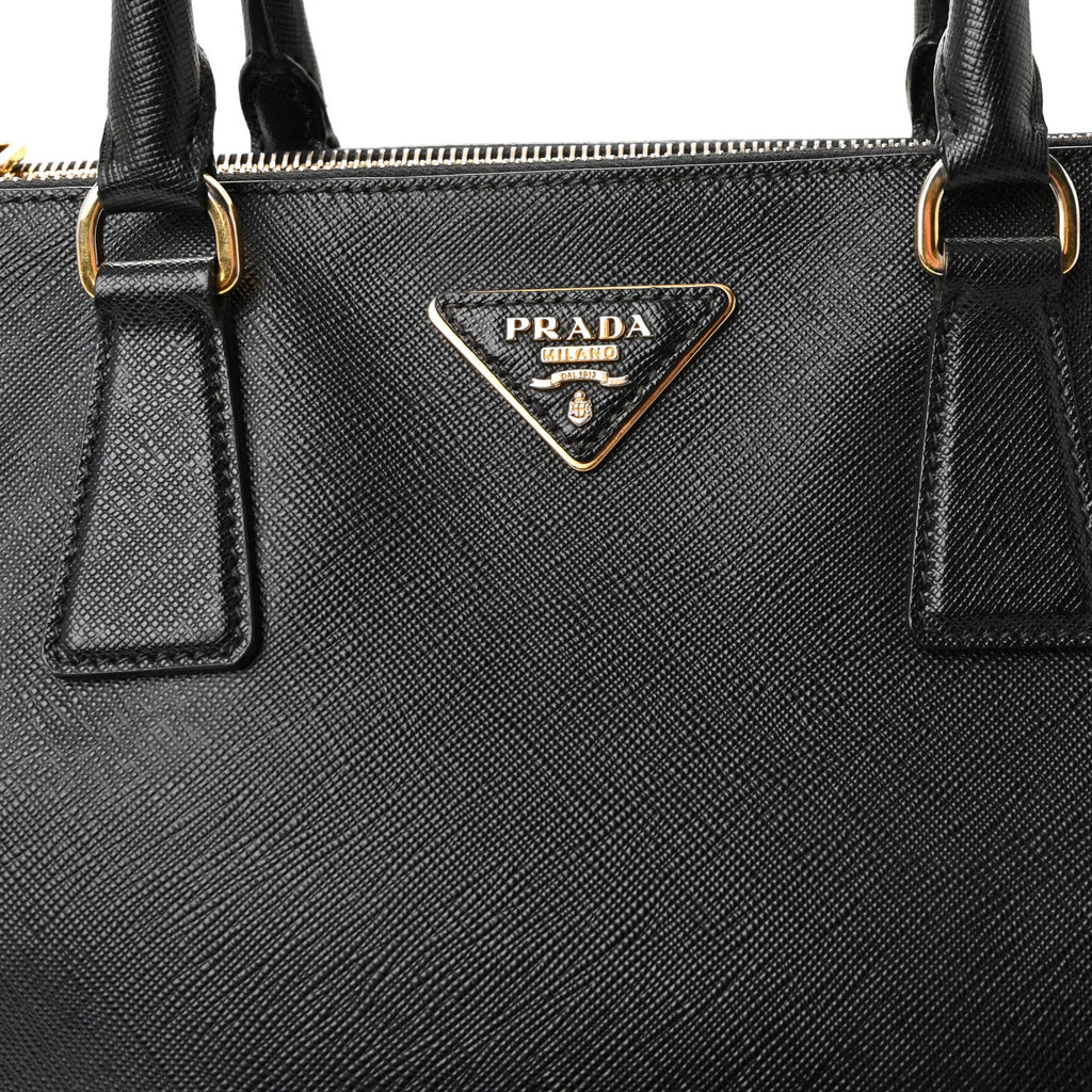 Saffiano Lux Large Galleria Double Zip Tote Black
