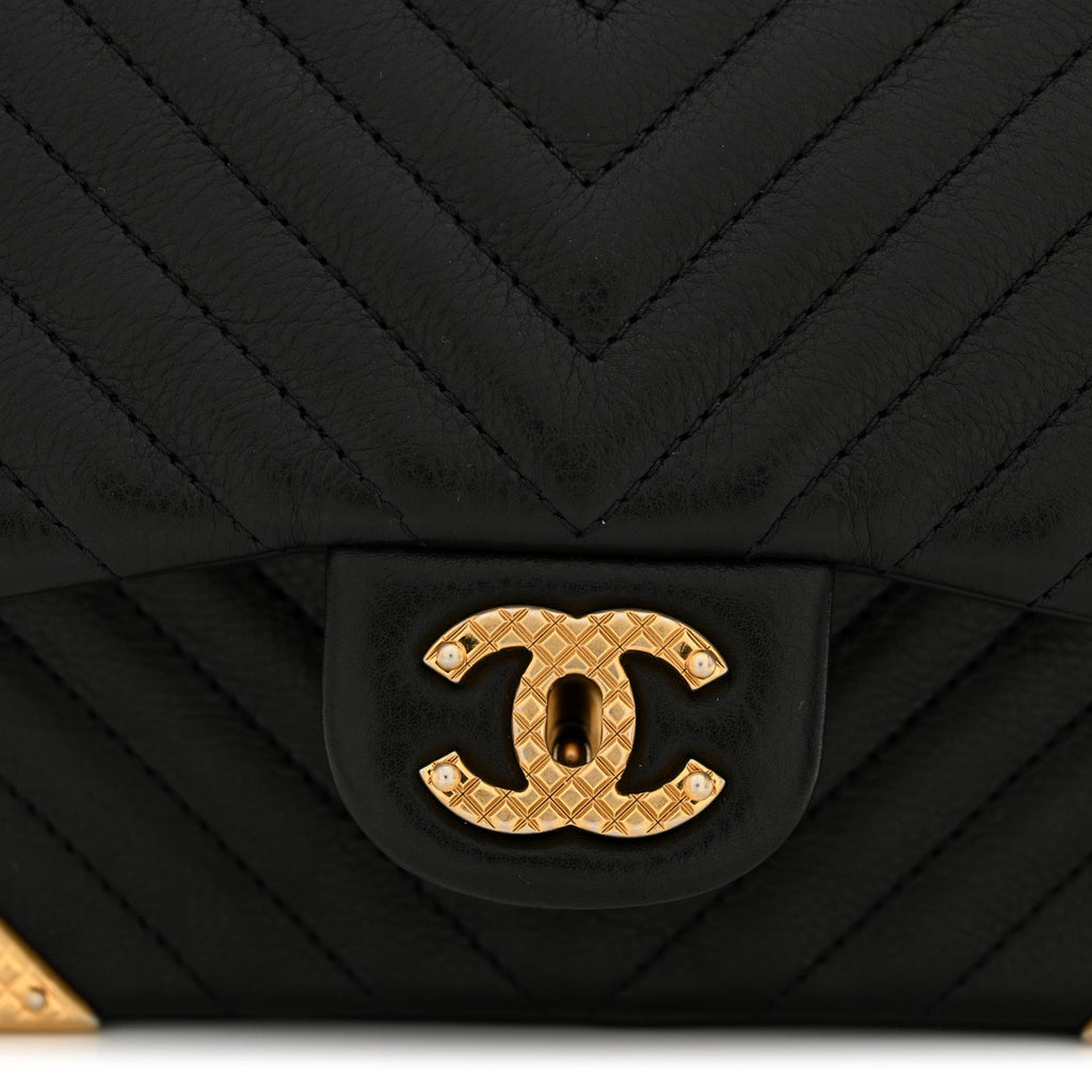 Calfskin Chevron Quilted Mini Rock The Corner Flap Black