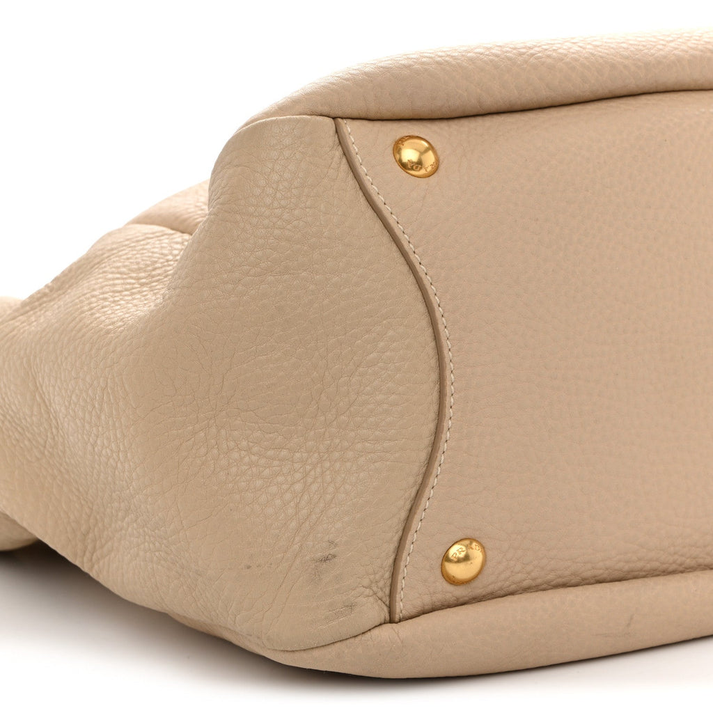 Vitello Daino Side Pocket Hobo Sabbia