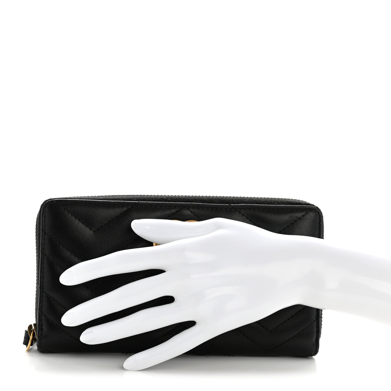 Calfskin Matelasse GG Marmont Zip Around Organizer Wallet Black