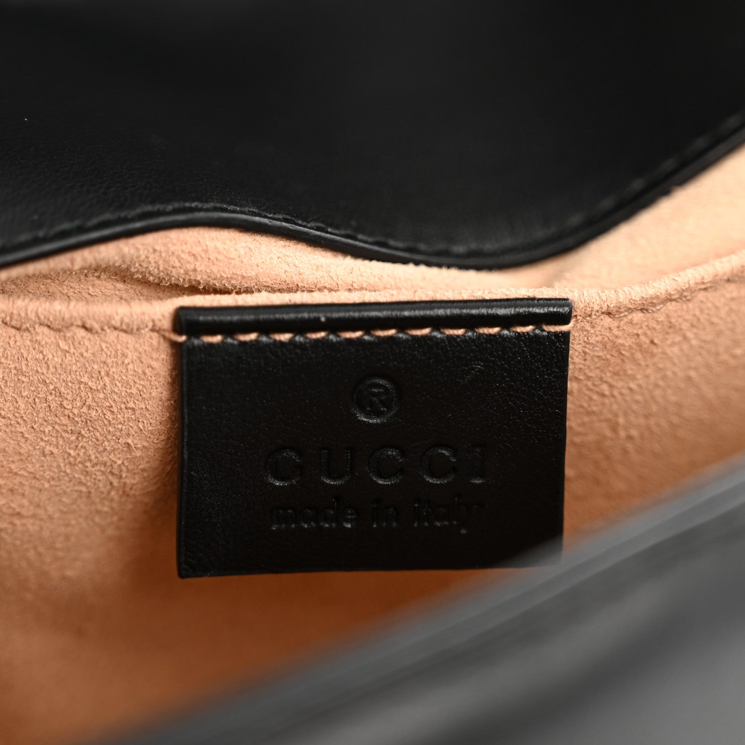 Calfskin Matelasse Mini GG Marmont Shoulder Bag Black