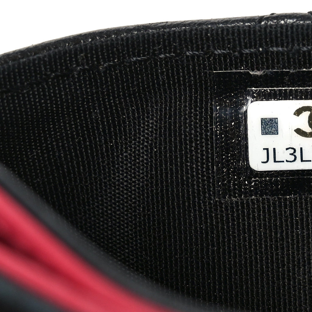 Lambskin Quilted Chanel 19  Holder Black