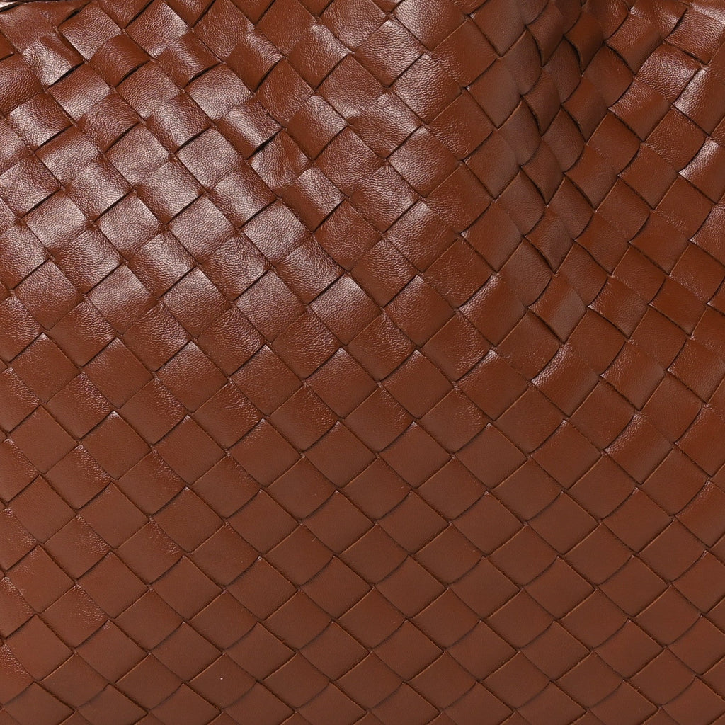Calfskin Intrecciato Small Hop Sapele
