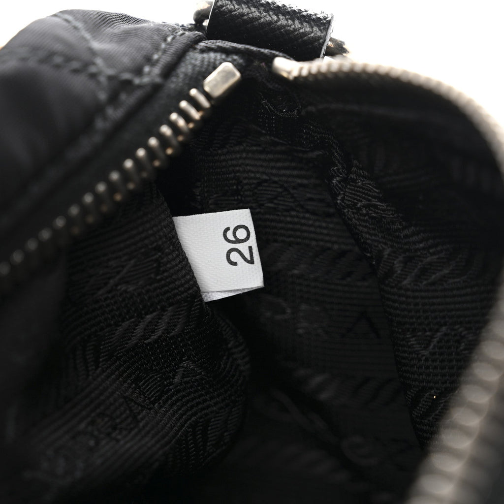 Tessuto Nylon Saffiano Impunturato Quilted Barrel Pochette Black
