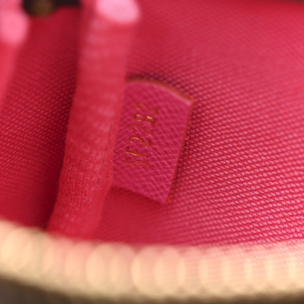 Monogram 2022 Christmas Animation Seoul Mini Pochette Accessories Fuchsia