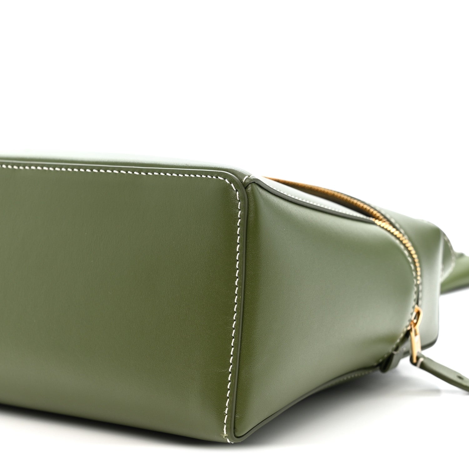 Saddle Calfskin Extra Bag L27 Dark Lichen
